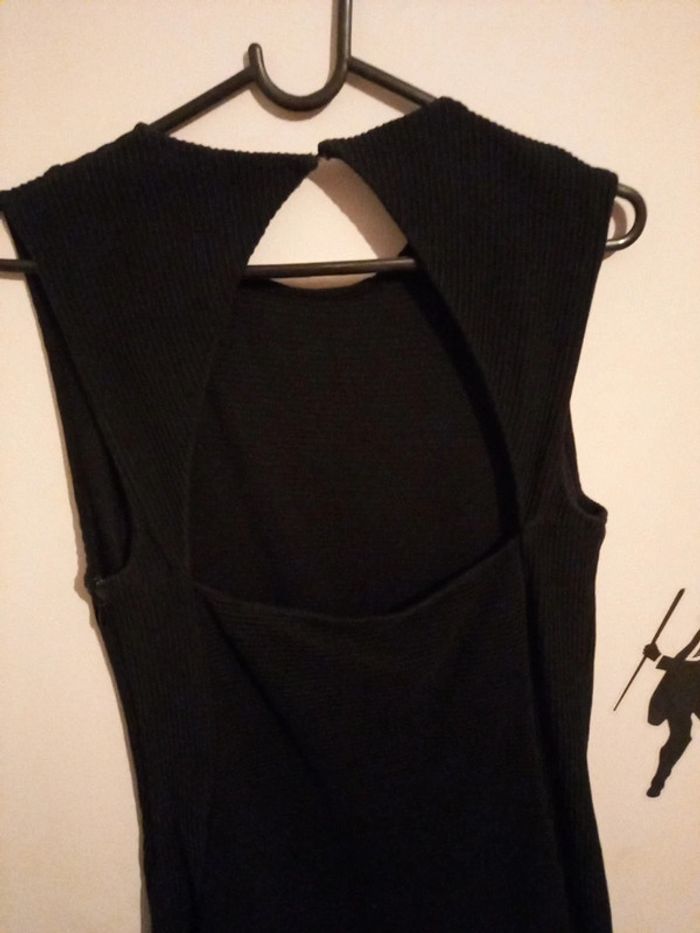 Robe noir - photo numéro 3