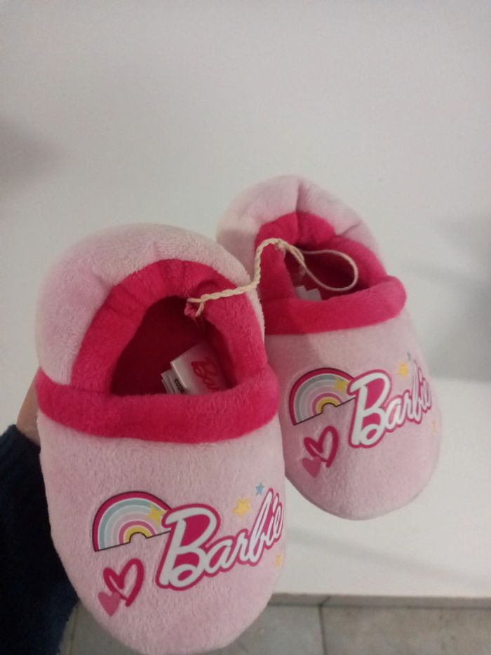 Chausson barbie neuf - photo numéro 2