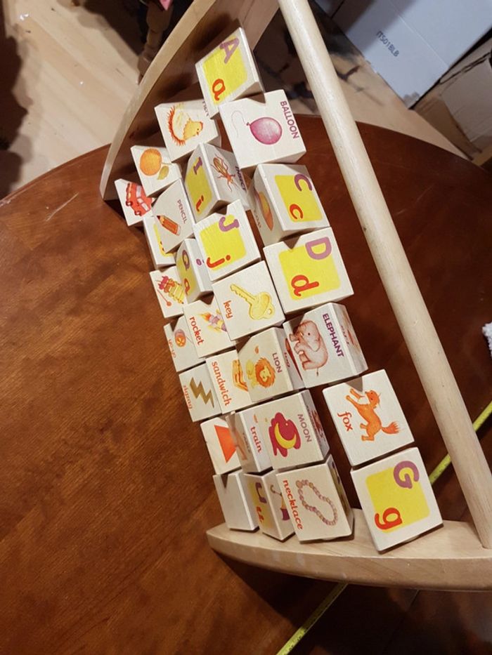 Alphabet en bois et boulier - photo numéro 4