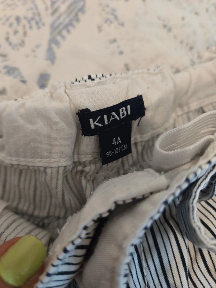 Short fille taille 4ans kiabi - photo numéro 3