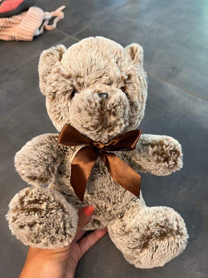 Ours en peluche