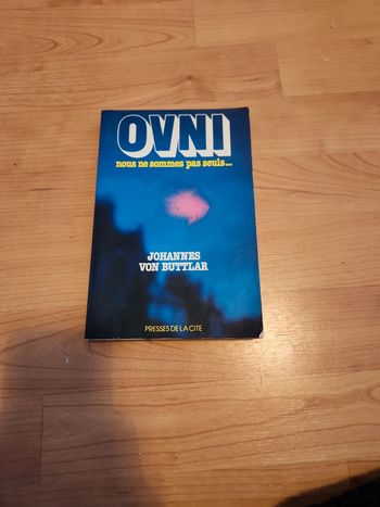 Ovni nous ne sommes pas seuls