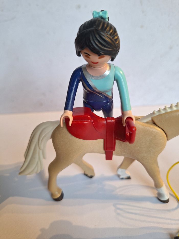 Figurines Playmobil Équitation entraînement voltige - photo numéro 3
