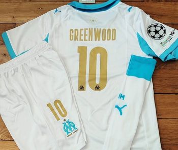 Kit football Marseille taille 10 ans modèle Greenwood 2026 