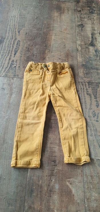 Pantalon orchestra 24 mois en très bon état
