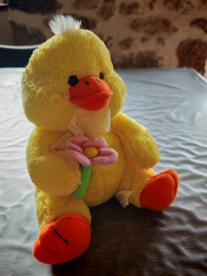 Peluchr poussin avec fleur - photo numéro 3