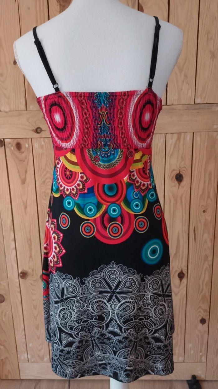 Robe été ou de soirée - photo numéro 2