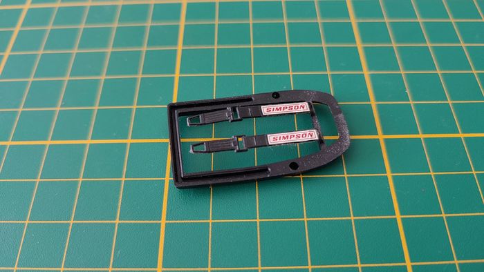 Harnais Simpson pièce détachée miniature Dodge Viper RT10 1/18 Burago #B03