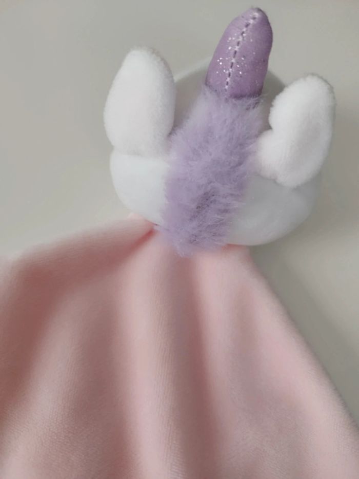 Doudou licorne B&M - photo numéro 4