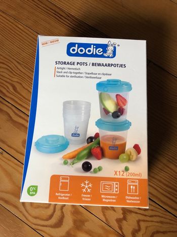 Lot 12 pots de conservation