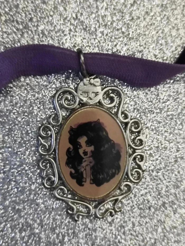 24/ accessoire Monster High collier - photo numéro 4