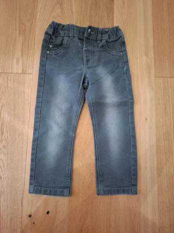 Pantalon jean gris - 36 mois - Très bon état
