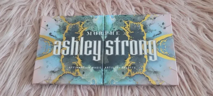 Palette morphe x ashley strong