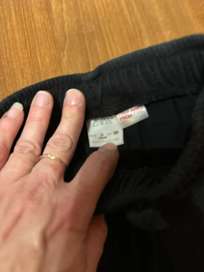 Pantalon Zara 3 ans noir - photo numéro 3