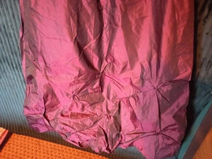 Robe longue de soirée en satin violet foncé - photo numéro 4