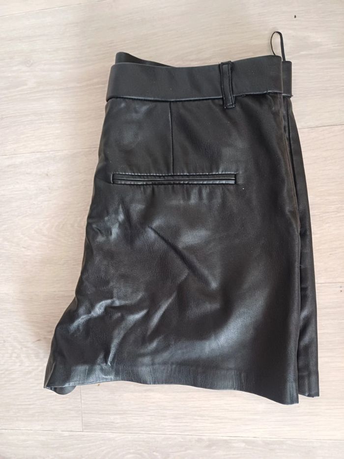 Short simili cuir - photo numéro 4