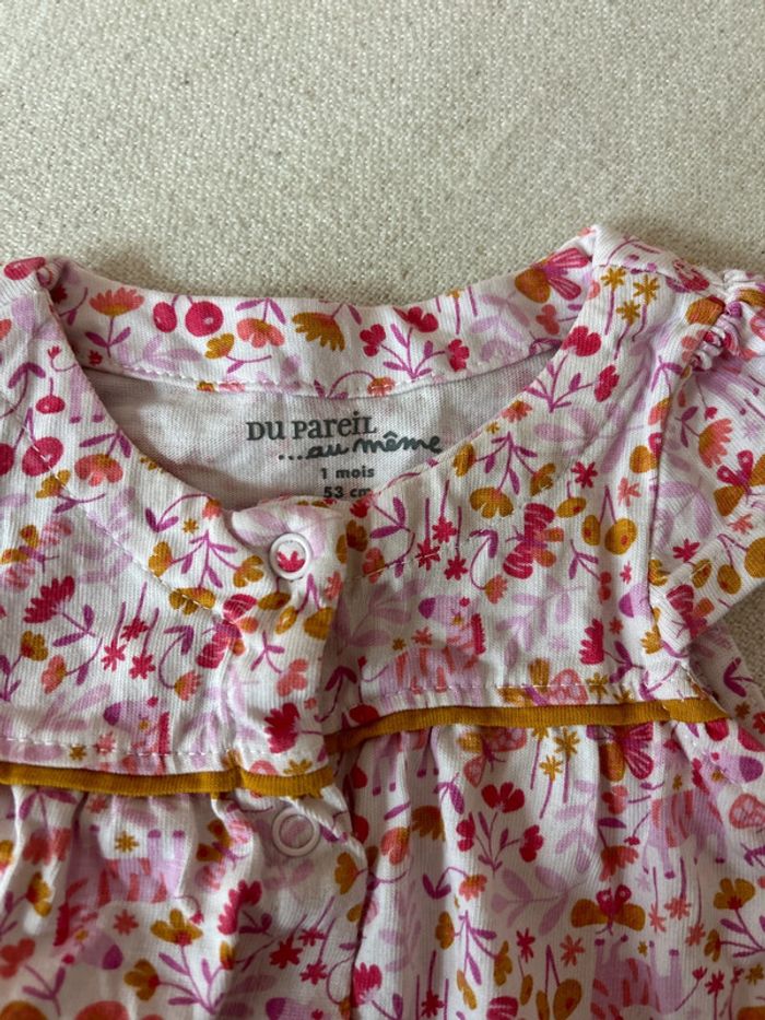 Lot 2 barboteuses type robes 1 mois - photo numéro 3