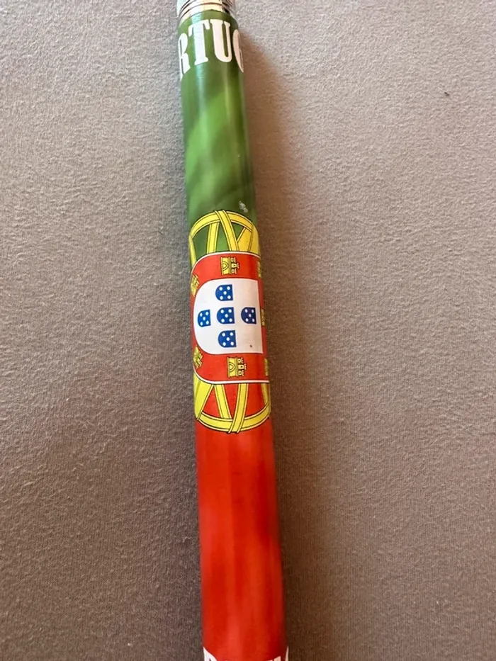 Crayon gris XXL Portugal - photo numéro 3