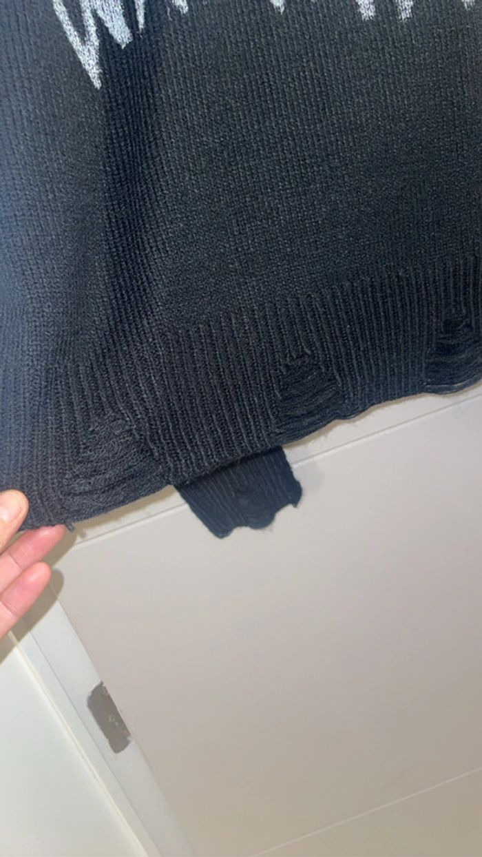Pull fin ajouré avec écriture – Taille 14 ans - photo numéro 2