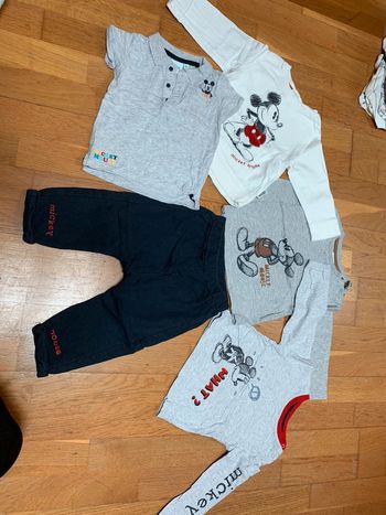Ensemble Mickey mousse 18 mois