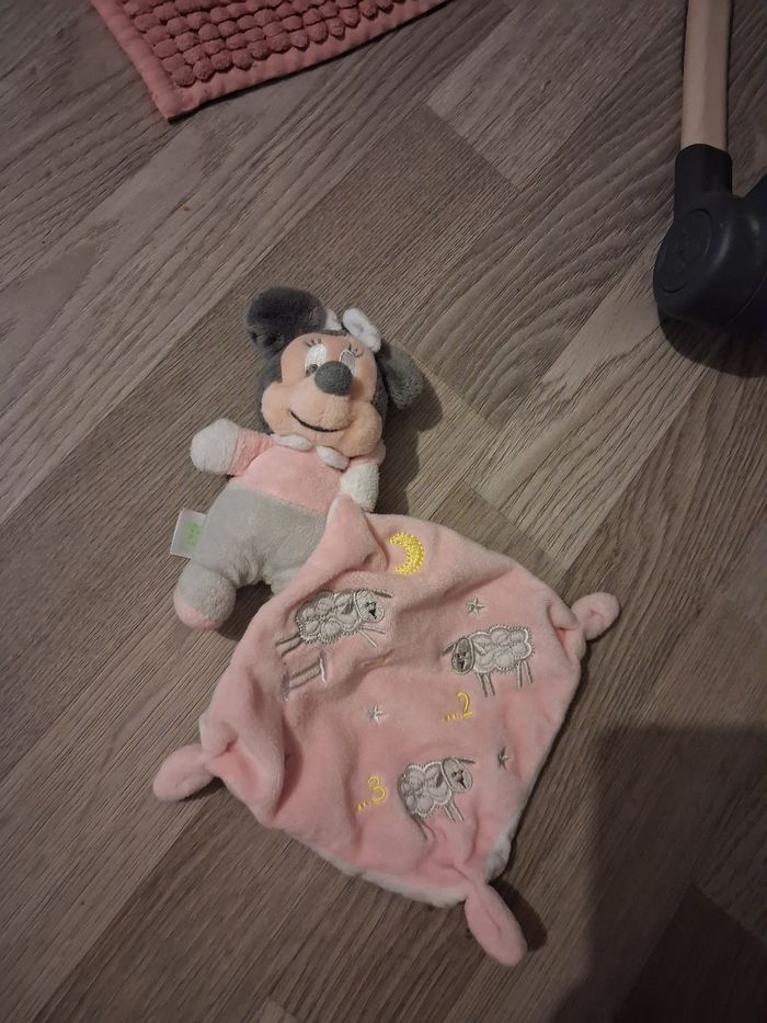 Doudou minnie - photo numéro 2
