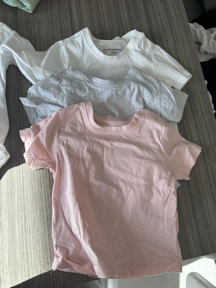 3 t- shirts 6 mois