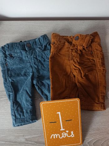 Lot pantalons velour 1 mois