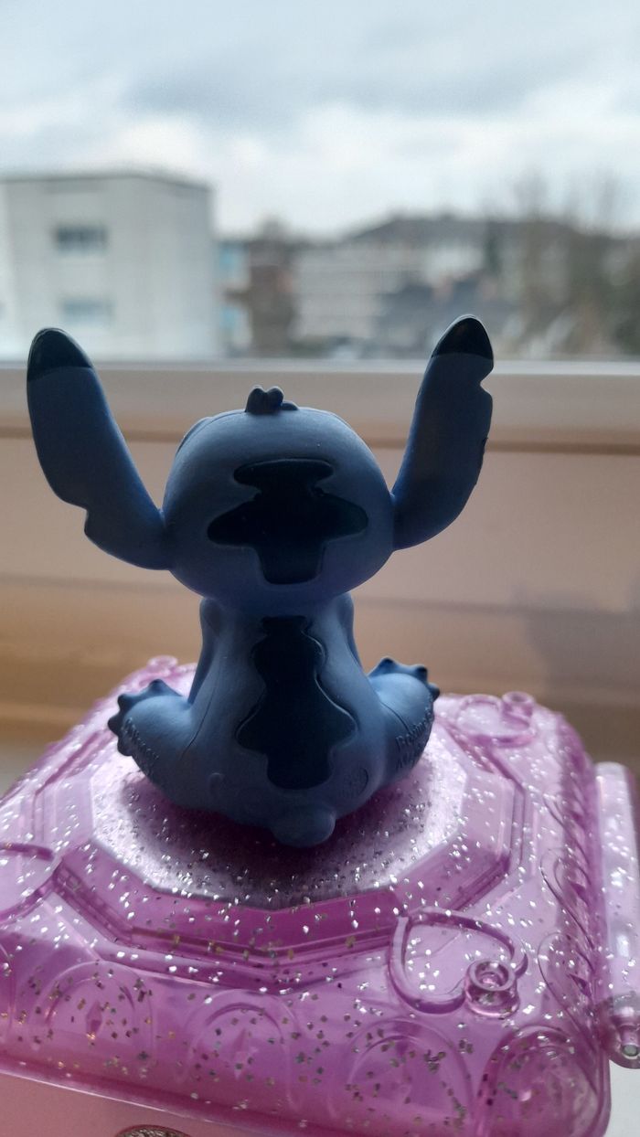 Superbe Tonies Stitch - photo numéro 2