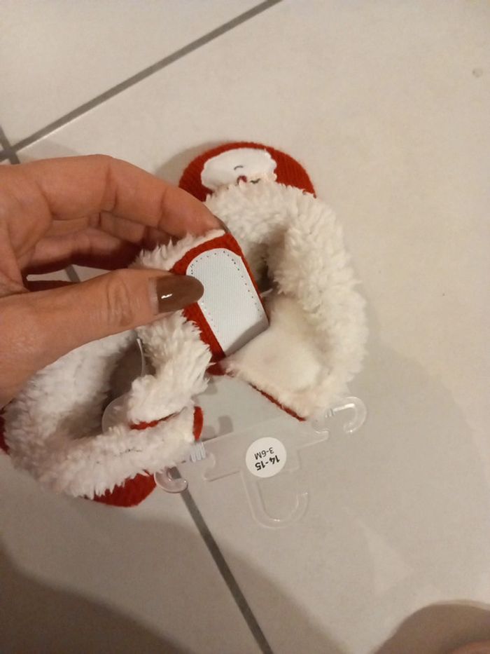 Petits chaussons Noël bébé à scratch 14 15 - photo numéro 4
