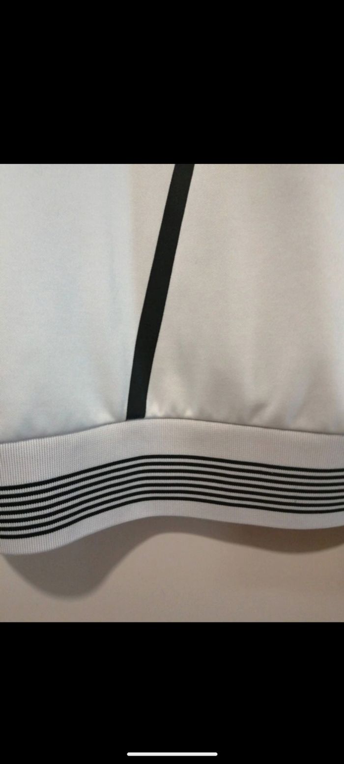 Belle veste EAZ Emporio Armani blanche. Taille M - photo numéro 7