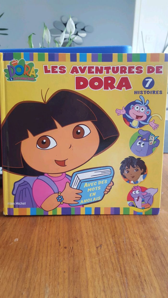 Livre Dora