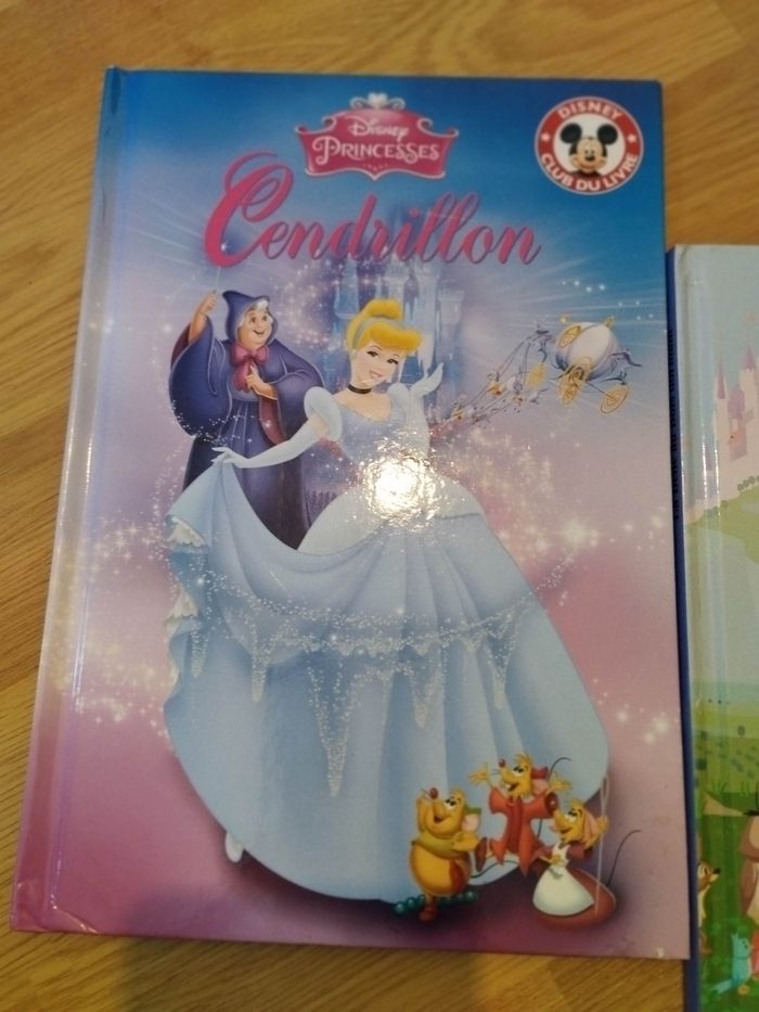 Lot Livres enfant Disney Cendrillon et la belle au bois dormant - photo numéro 2