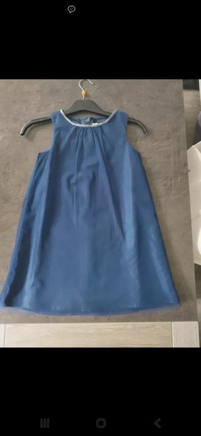 Robe bleu