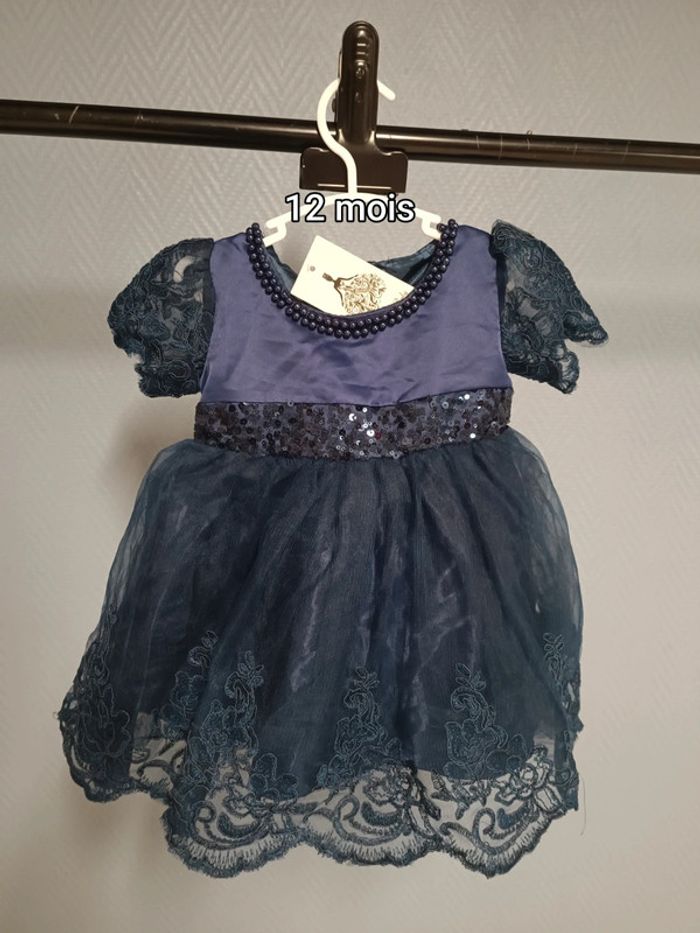 Robe cérémonie princesse bleue nuit 12 mois neuve