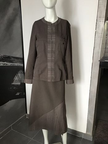 Ensemble veste et jupe mi longue bi color