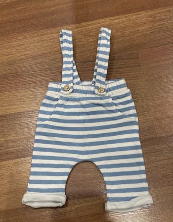 Pantalon avec bretelles marinière bleu et blanc 