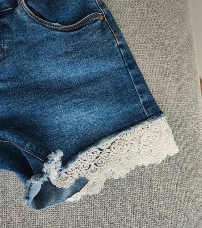Short en jean fille  12 ans. - photo numéro 5