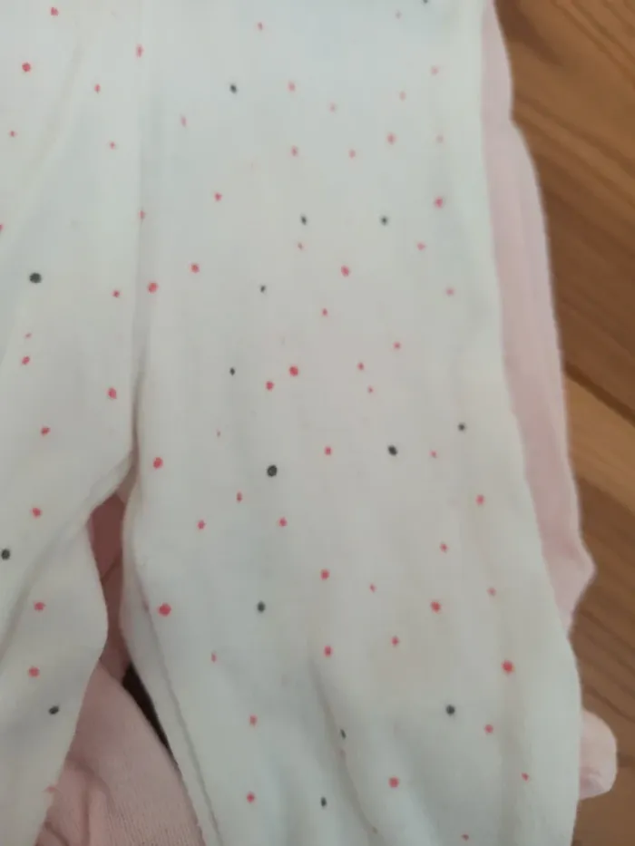 2 pantalons à pied neufs naissance 0 mois - photo numéro 2