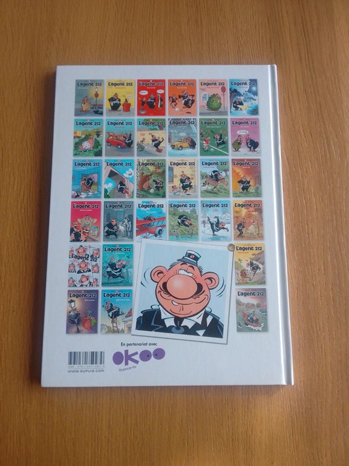 BD livre enfant - L'agent 212 - L'appeau de l'ours - photo numéro 2
