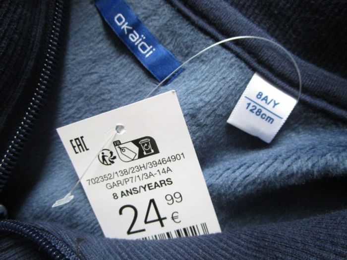 Sweat marine hiver Okaïdi 8 ans NEUF - photo numéro 5
