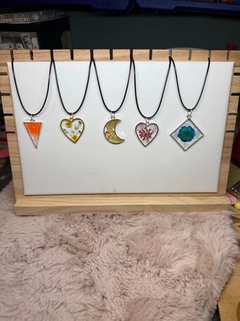 Collier résine personnalisée