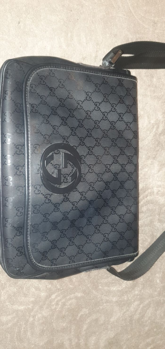 Sac à main et à bandoulière  gucci - photo numéro 2