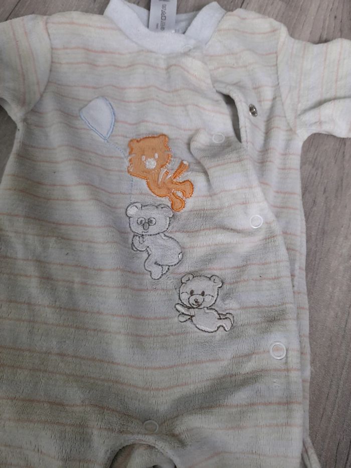 Pyjama velours 1 mois - photo numéro 2