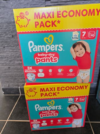 2 cartons couches pampers baby dry pants taille 7