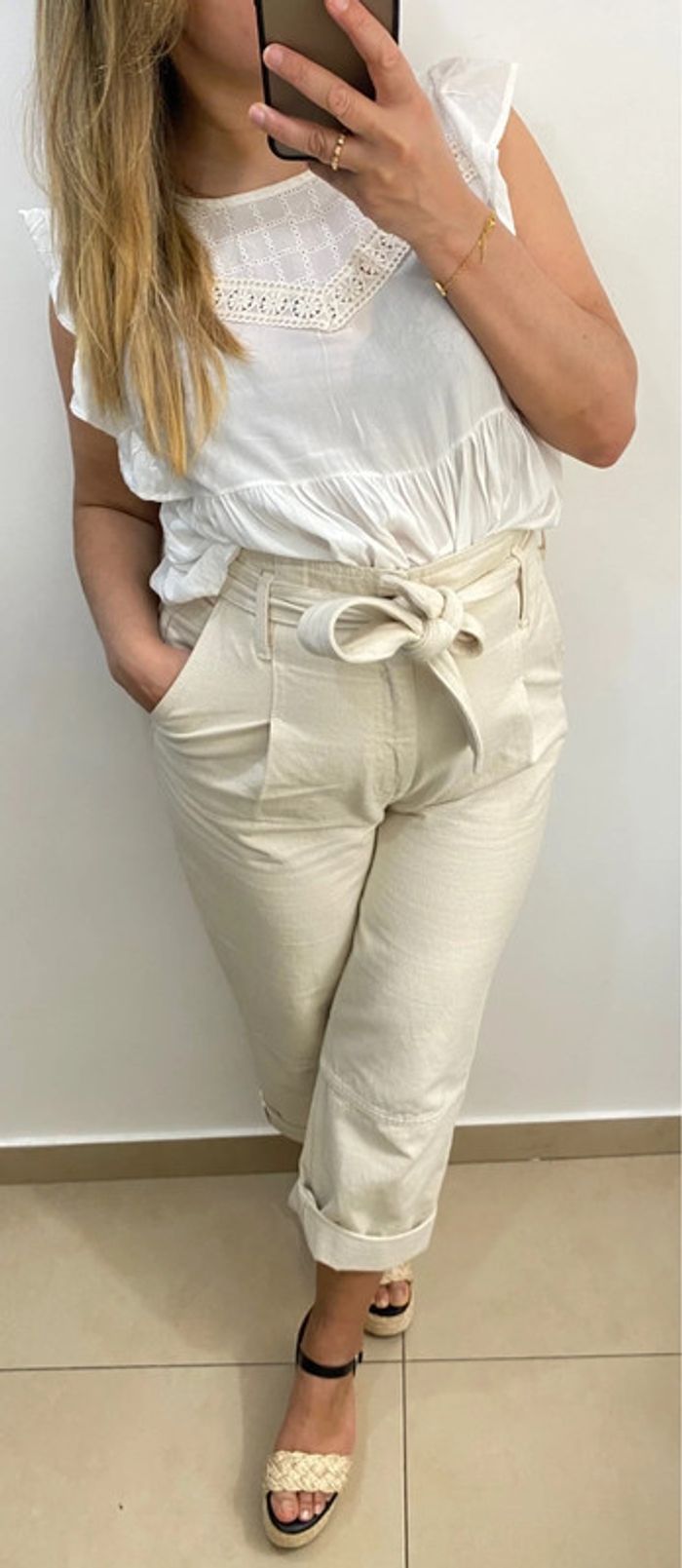 Blouse avec volant - photo numéro 2