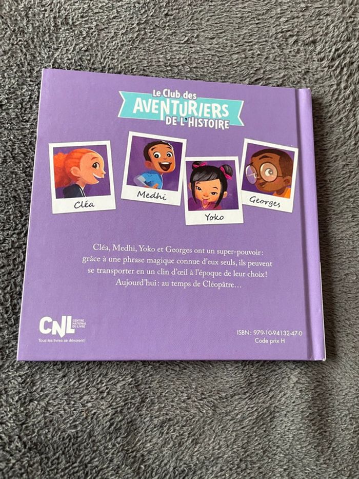livre les fauves de Cléopâtre - photo numéro 2
