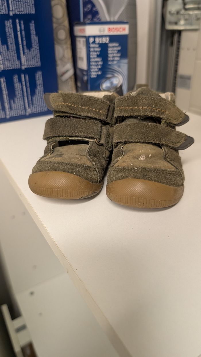 Chaussures vert kaki