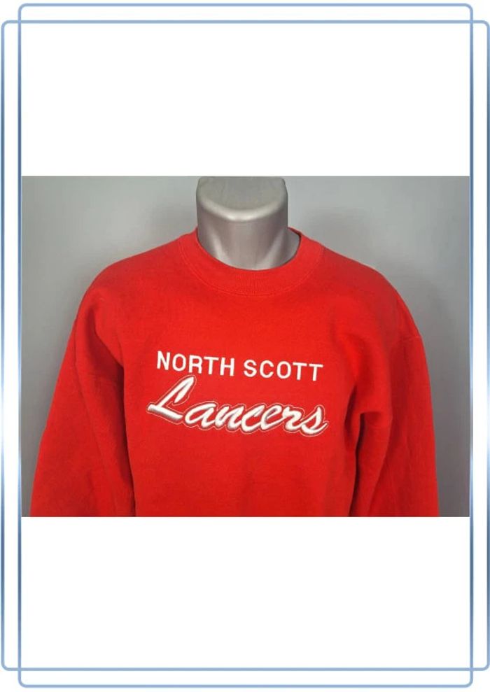 Sweat à col rond / crewneck homme / taille L rouge full brodé 249 - photo numéro 2