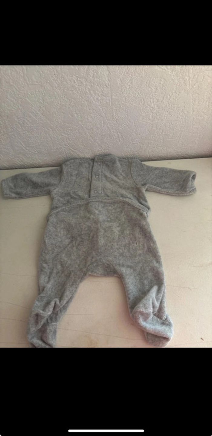 Pyjama - photo numéro 2