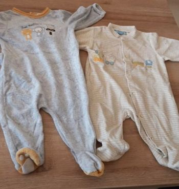 Vend carton vêtement garçon 6 mois